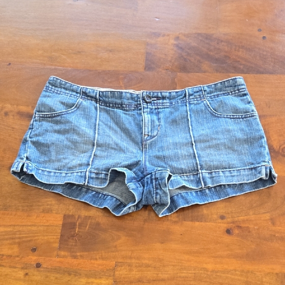 Pants - Gap Y2K Low Rise Blue Denim Shorts Size 10
